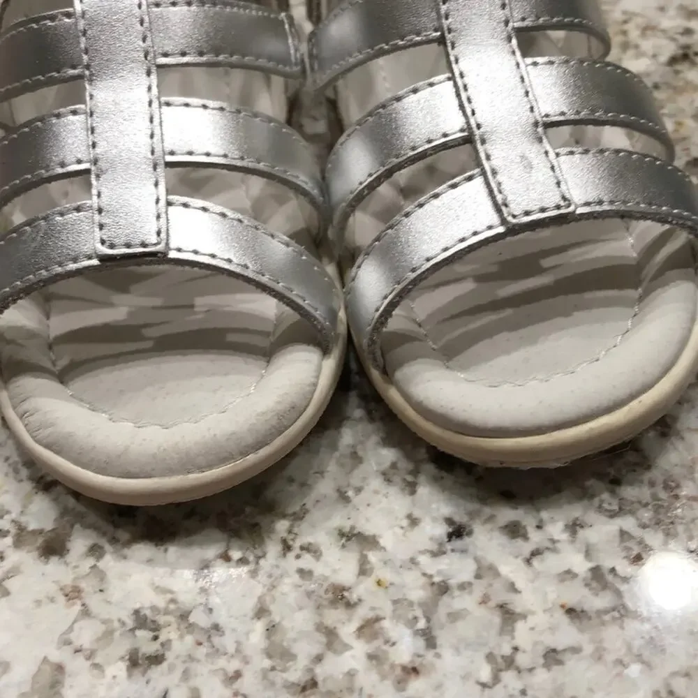 Umi gladiator sandal silver 7 worn once leather